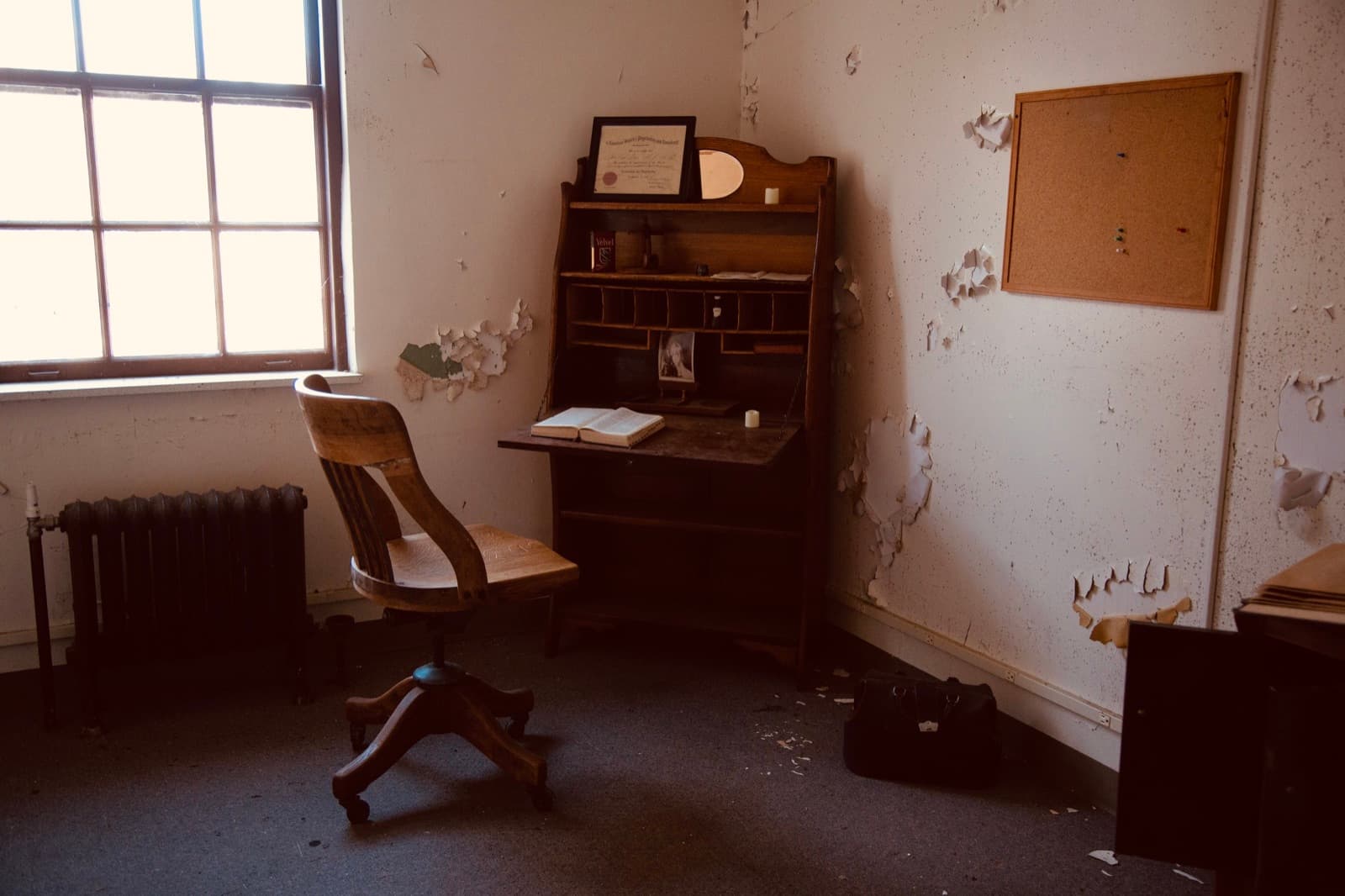 Emmaus Asylum, photograph 5