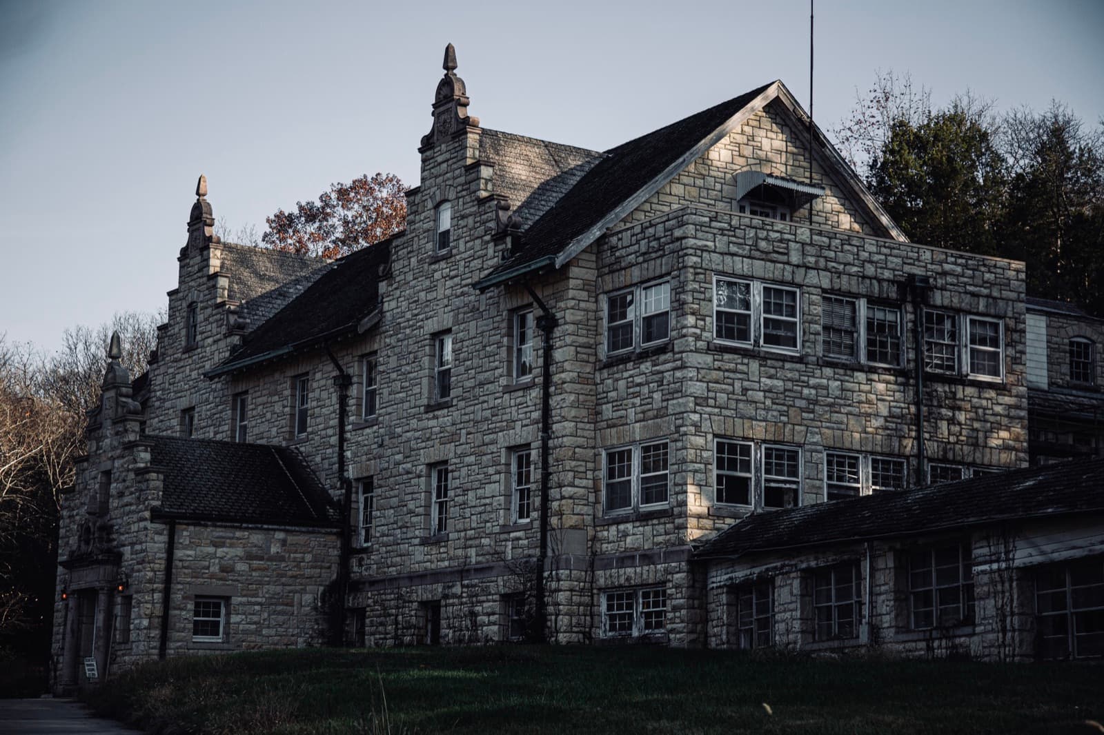 Emmaus Asylum, photograph 22