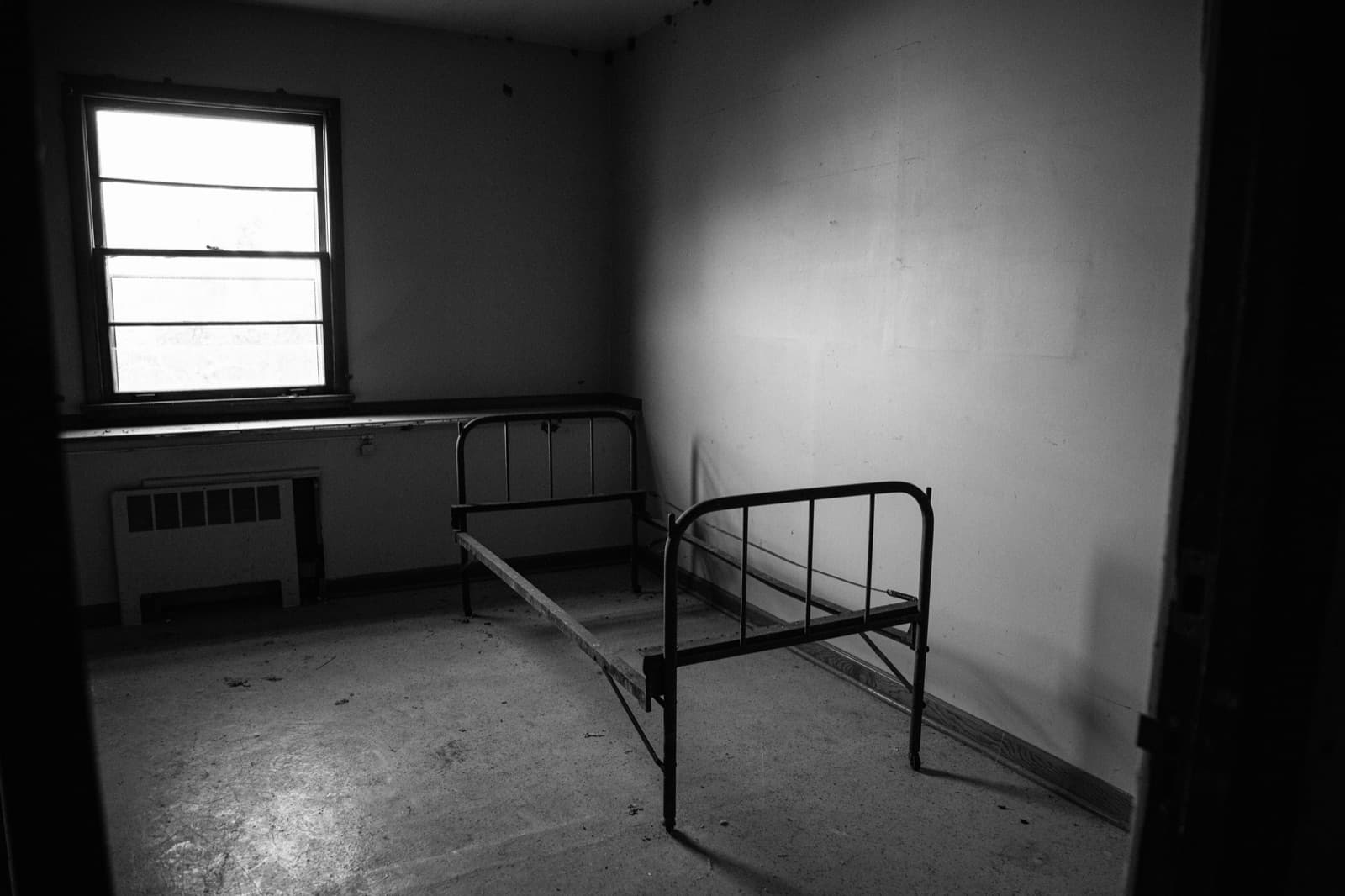 Emmaus Asylum, photograph 26