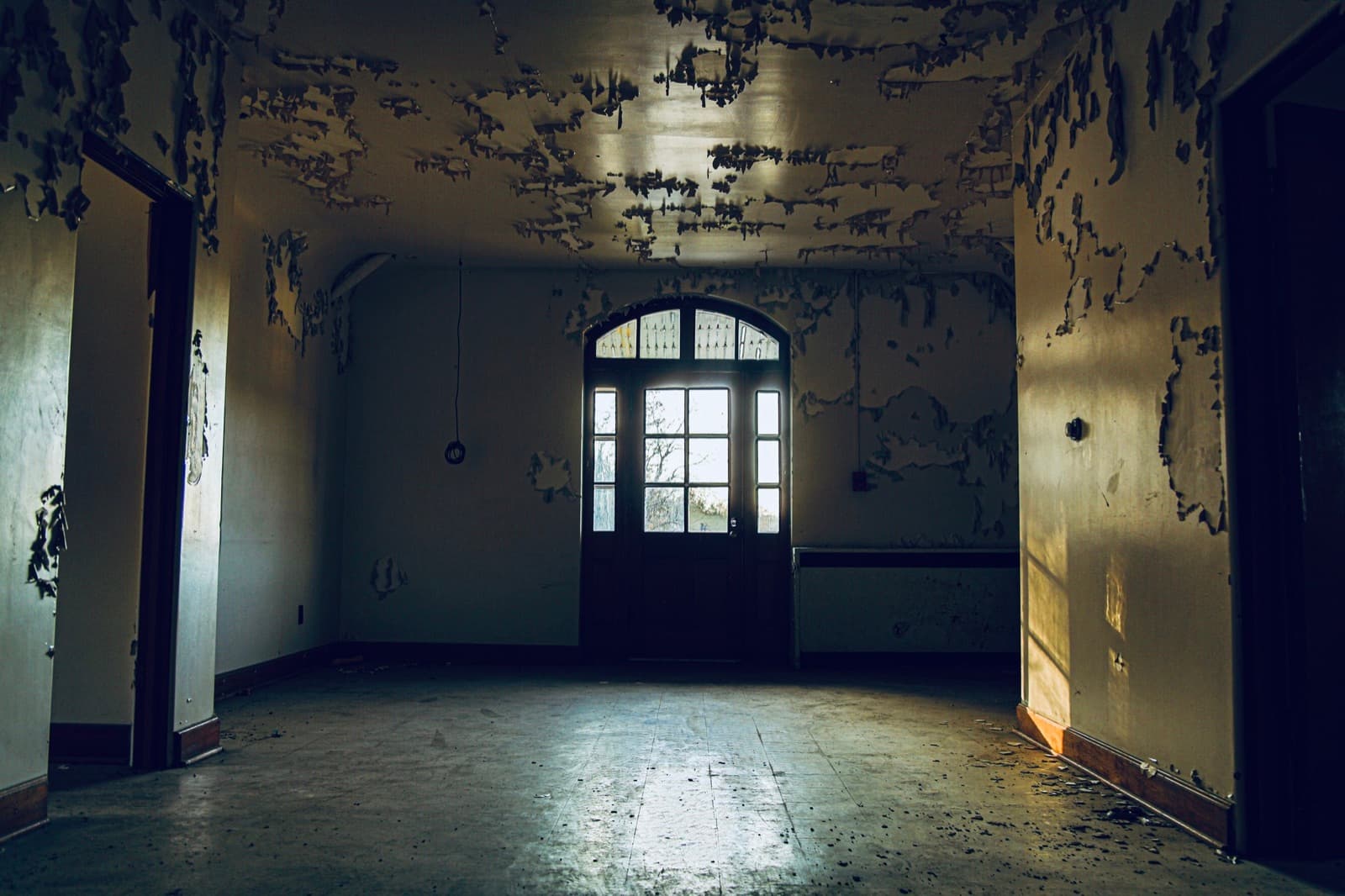 Emmaus Asylum, photograph 30