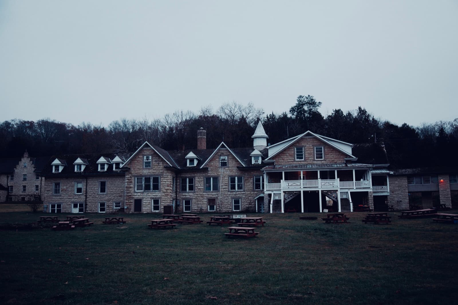Emmaus Asylum, photograph 34